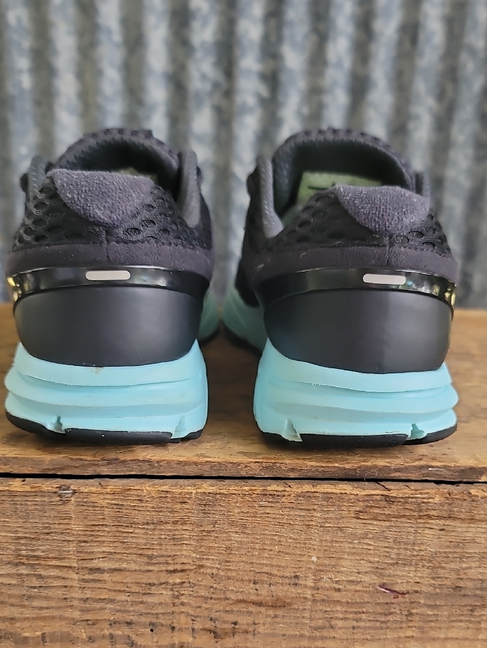 Nike LunarFly 2 "Black/Light Blue" Wmns 6 Ships Today - Picture 5 of 10